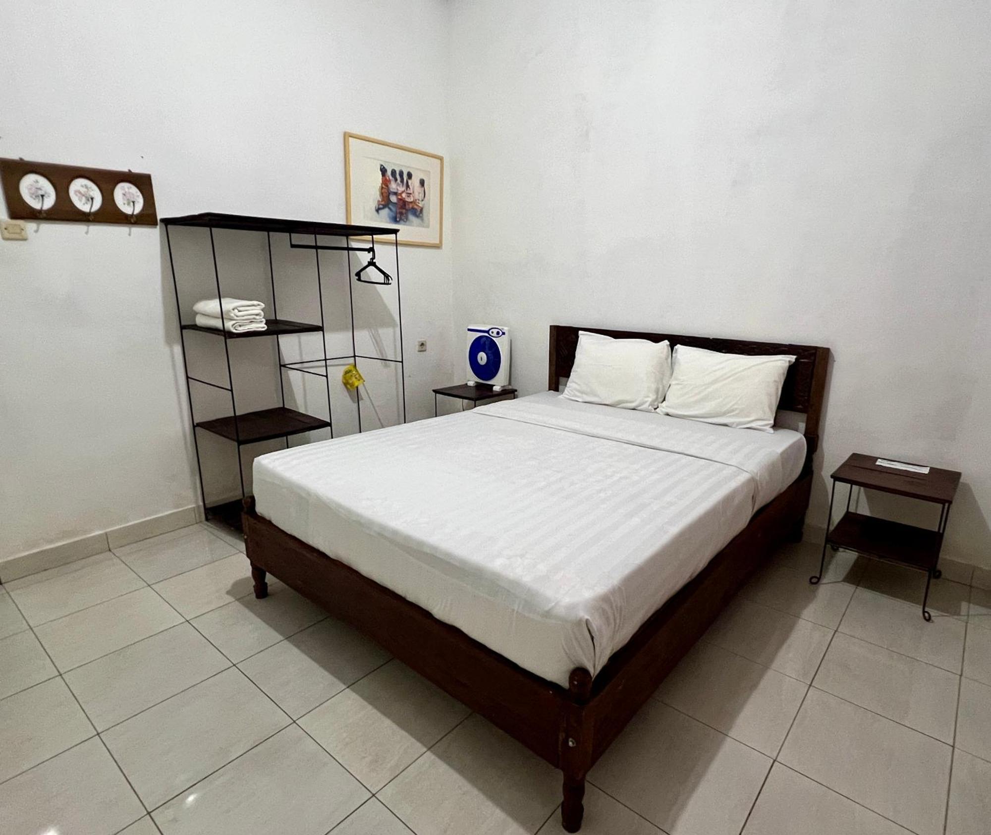 Buana Asti Homestay Selemadeg Exteriör bild